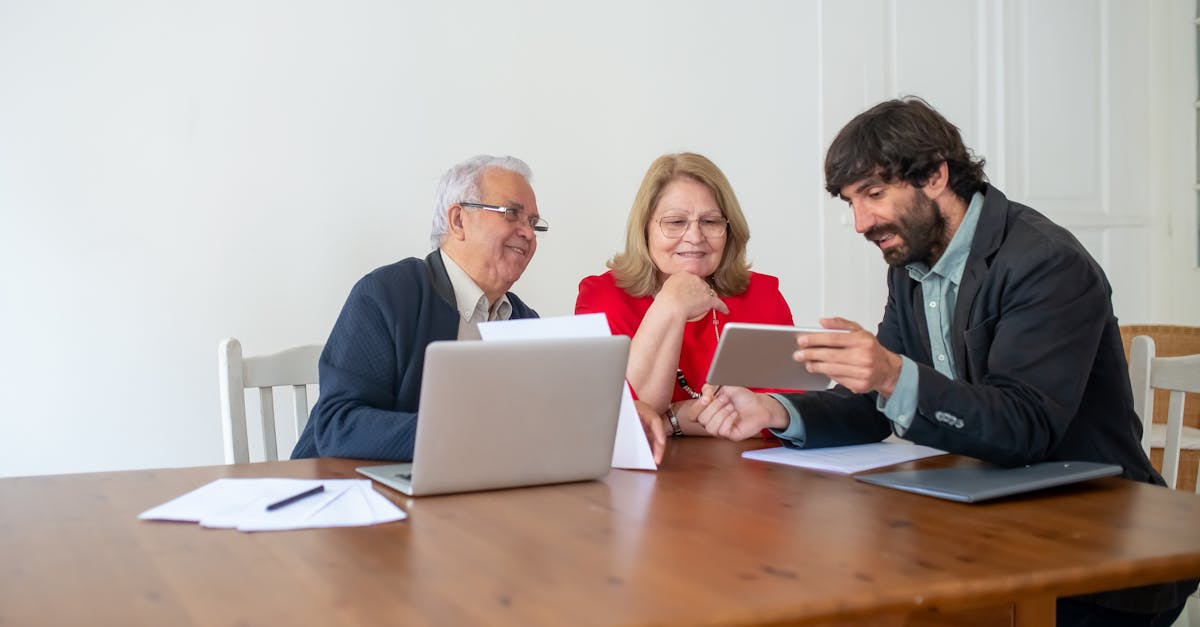 découvrez les documents nécessaires pour assurer votre scooter à la réunion et obtenez une assurance adaptée à vos besoins avec notre compagnie d'assurance.