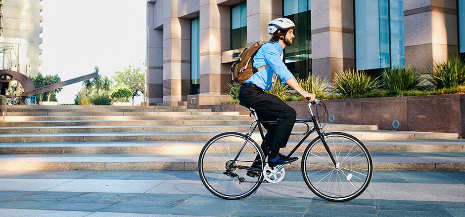 découvrez les avantages du contrat cyclo de la maaf : une couverture adaptée aux cyclistes, des garanties complètes, et une assistance 24/24 pour profiter de vos sorties à vélo en toute sérénité.