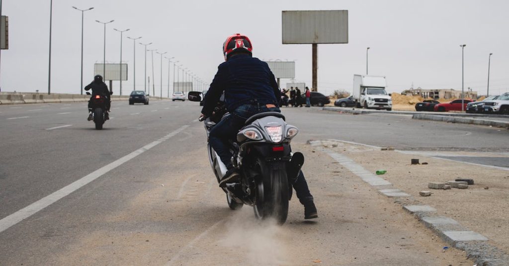 découvrez des options d'assurance moto abordables à la réunion. protégez votre véhicule avec des couvertures adaptées à vos besoins et à votre budget, tout en bénéficiant d'un service client de qualité.