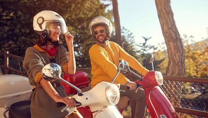 découvrez nos conseils essentiels pour bien choisir votre assurance scooter 125. protégez-vous efficacement tout en optimisant votre budget avec des astuces pratiques et des informations clés sur les garanties et tarifs disponibles.