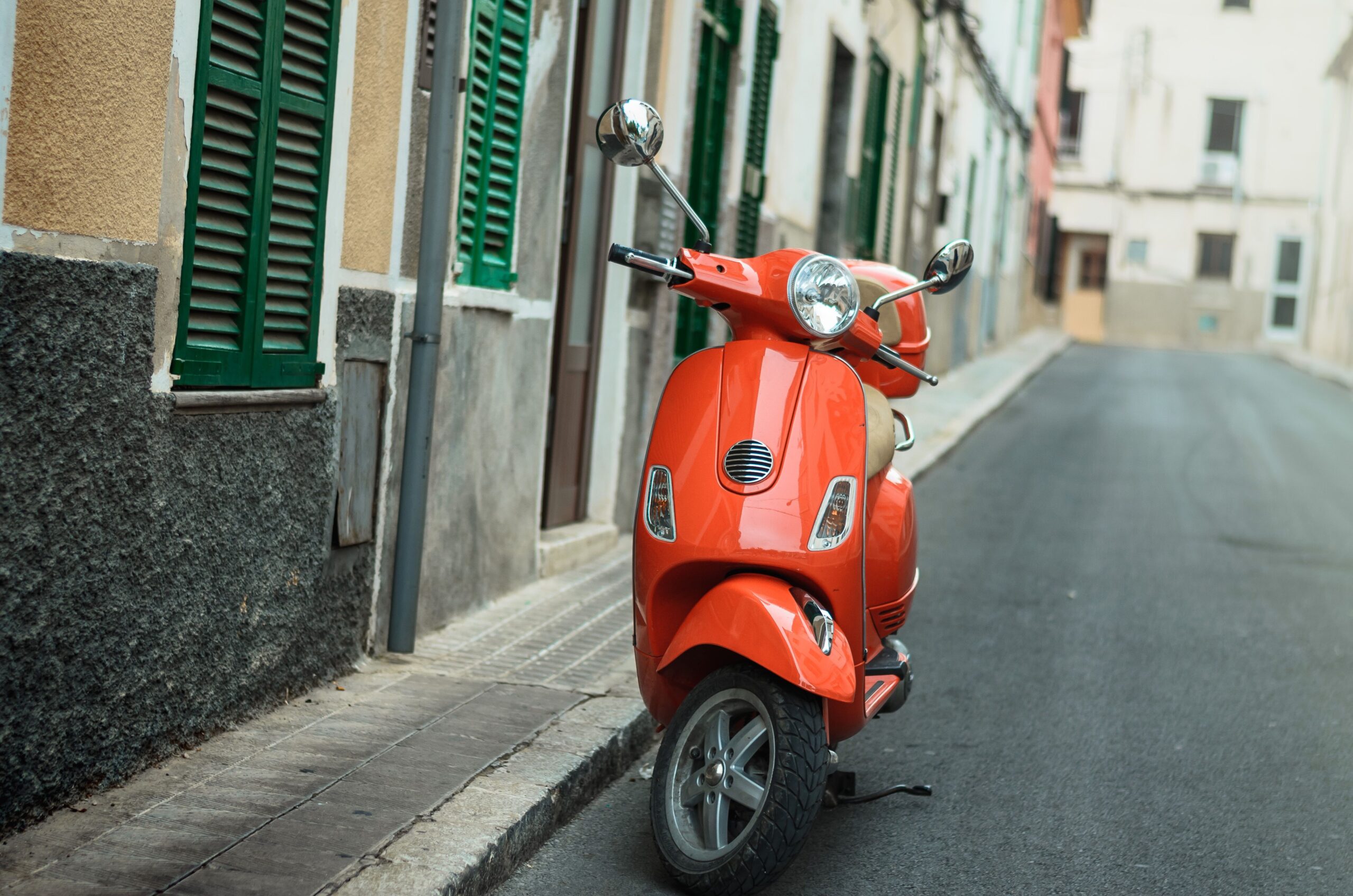 découvrez notre offre d'assurance scooter 50cc pas cher, adaptée à tous les budgets. bénéficiez d'une couverture optimale pour votre scooter tout en économisant sur votre prime d'assurance. obtenez un devis rapide et comparez les meilleures options du marché.