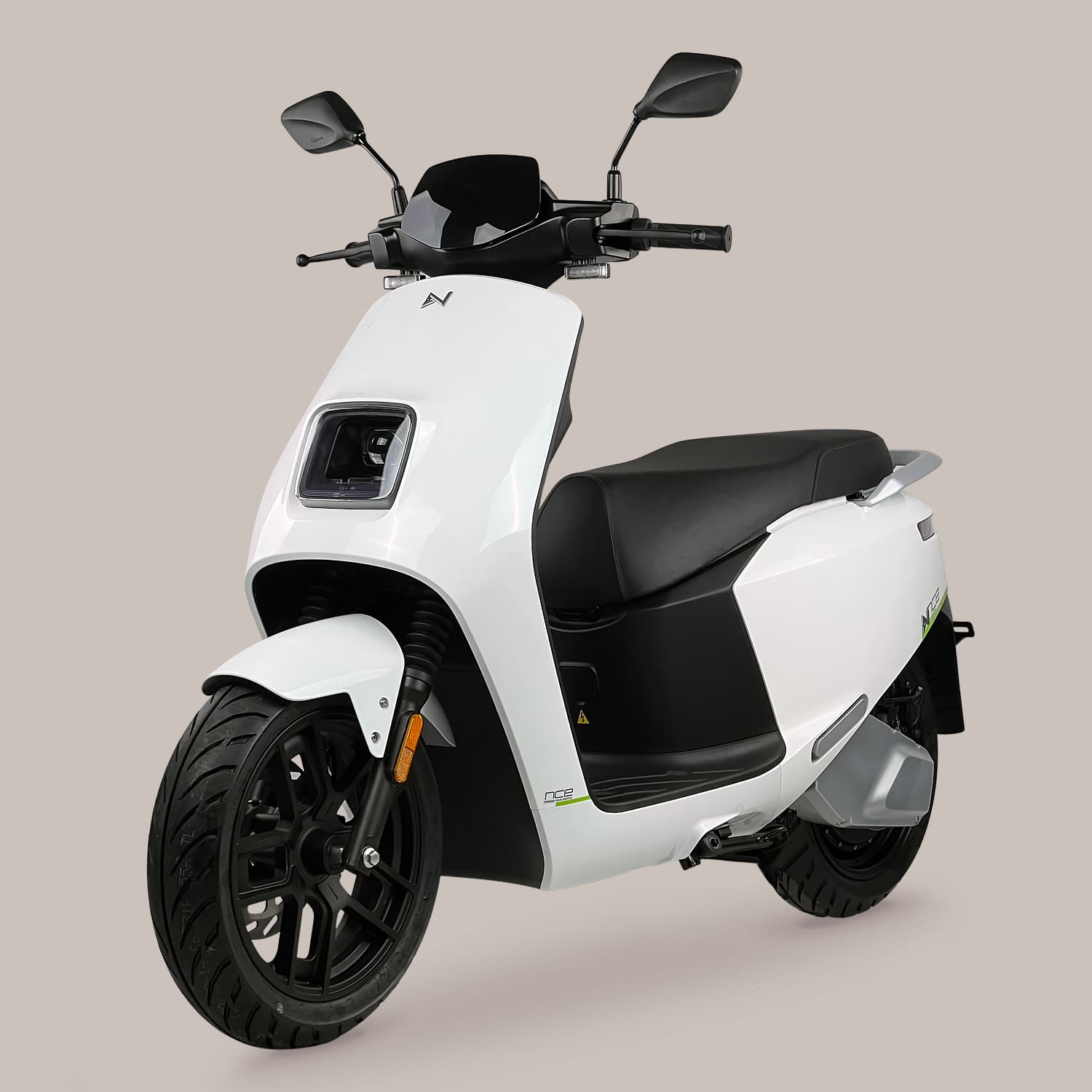 découvrez notre assurance scooter électrique à paris, conçue pour protéger votre véhicule tout en vous offrant une couverture adaptée à vos besoins. profitez d'une tarification avantageuse et d'une assistance 24/7 pour circuler en toute sérénité dans la capitale.