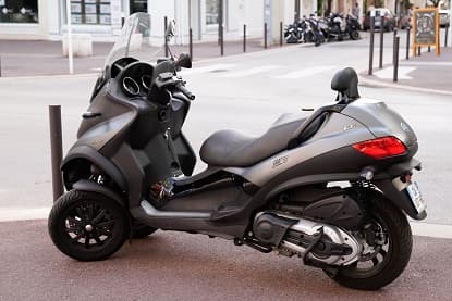 découvrez des options d'assurance scooter électrique pas cher qui protègent votre véhicule tout en respectant votre budget. profitez d'une couverture adaptée à vos besoins et d'une tranquillité d'esprit lors de vos déplacements.