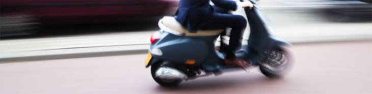 comparez les meilleures offres d'assurance scooter en quelques clics ! trouvez la couverture idéale à un prix compétitif et protégez votre deux-roues rapidement et facilement.