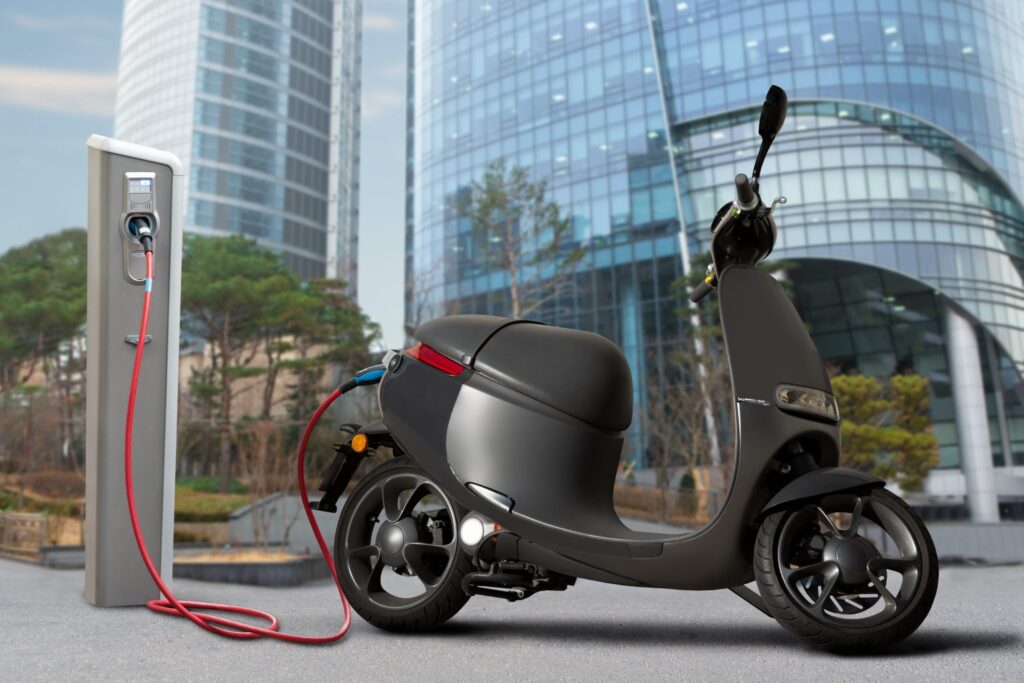 découvrez les offres d'assurance scooter du crédit mutuel, conçues pour protéger votre deux-roues et vous offrir tranquillité d'esprit sur la route. profitez d'une couverture adaptée à vos besoins et d'un service client de qualité.