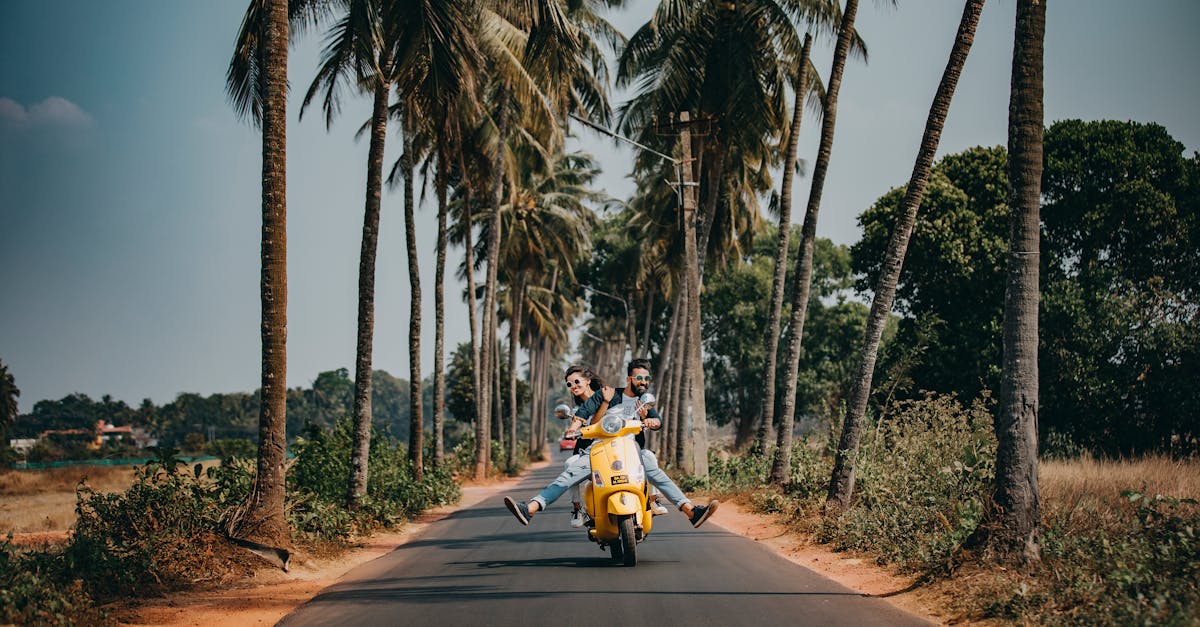 découvrez nos solutions d'assurance moto adaptées à la réunion. protégez votre deux-roues avec des garanties sur mesure, un service client réactif et des tarifs compétitifs. roulez sereinement sur les routes de l'île.