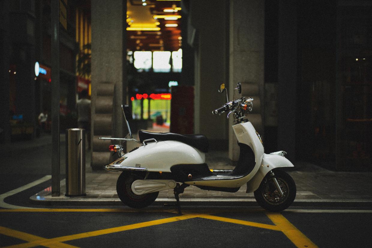 découvrez notre assurance scooter efficace, alliant protection optimale et tarifs compétitifs. profitez d'une couverture adaptée à vos besoins pour circuler en toute sérénité. inscription facile et rapide en ligne !