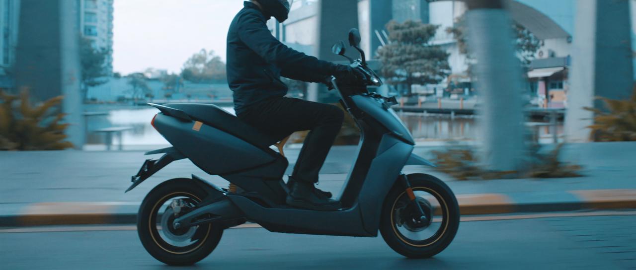 découvrez l'assurance scooter gmf, une solution adaptée pour protéger votre deux-roues. profitez de garanties complètes et d'un service client à votre écoute pour rouler en toute sérénité.