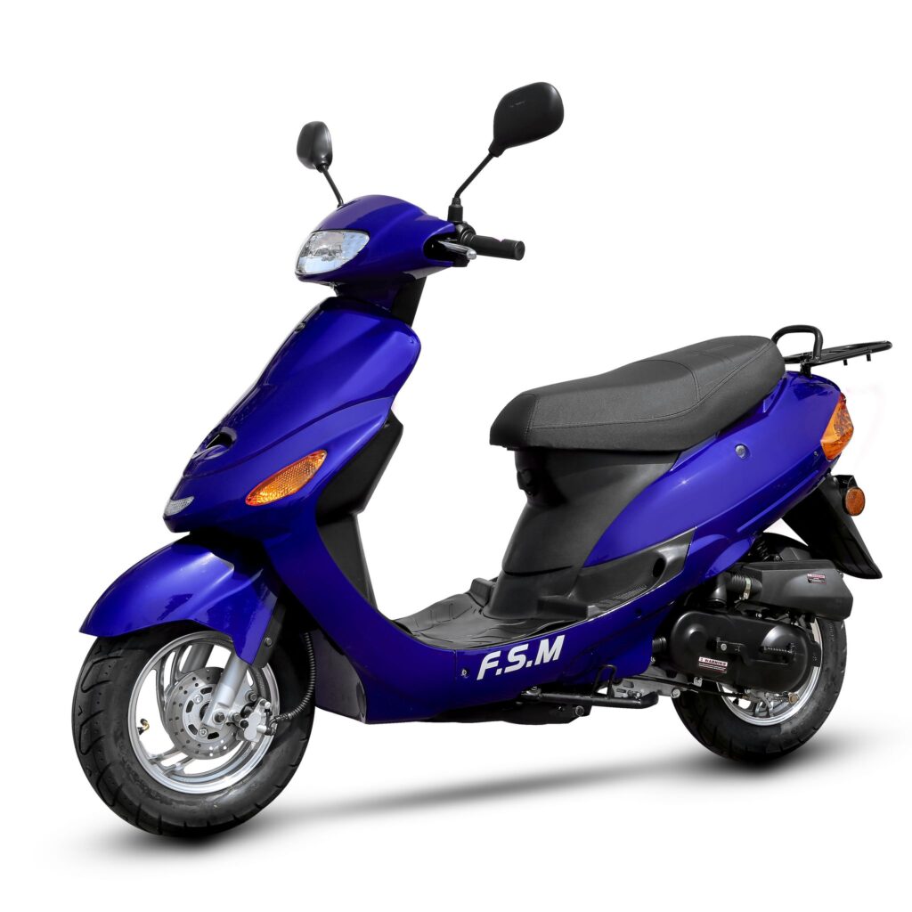 découvrez tout ce qu'il faut savoir sur la consommation des scooters 50cc. apprenez à optimiser votre utilisation, à réduire vos coûts et à choisir le modèle qui correspond le mieux à vos besoins. parcourez nos conseils et astuces pour une conduite efficace et économique.