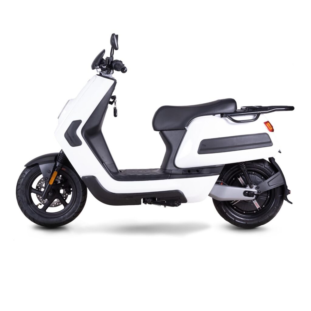 découvrez notre assurance scooter niu qui allie protection optimale et tranquillité d'esprit. protégez votre véhicule tout en bénéficiant de garanties adaptées à vos besoins. priorisez votre sécurité et circulez en toute confiance !