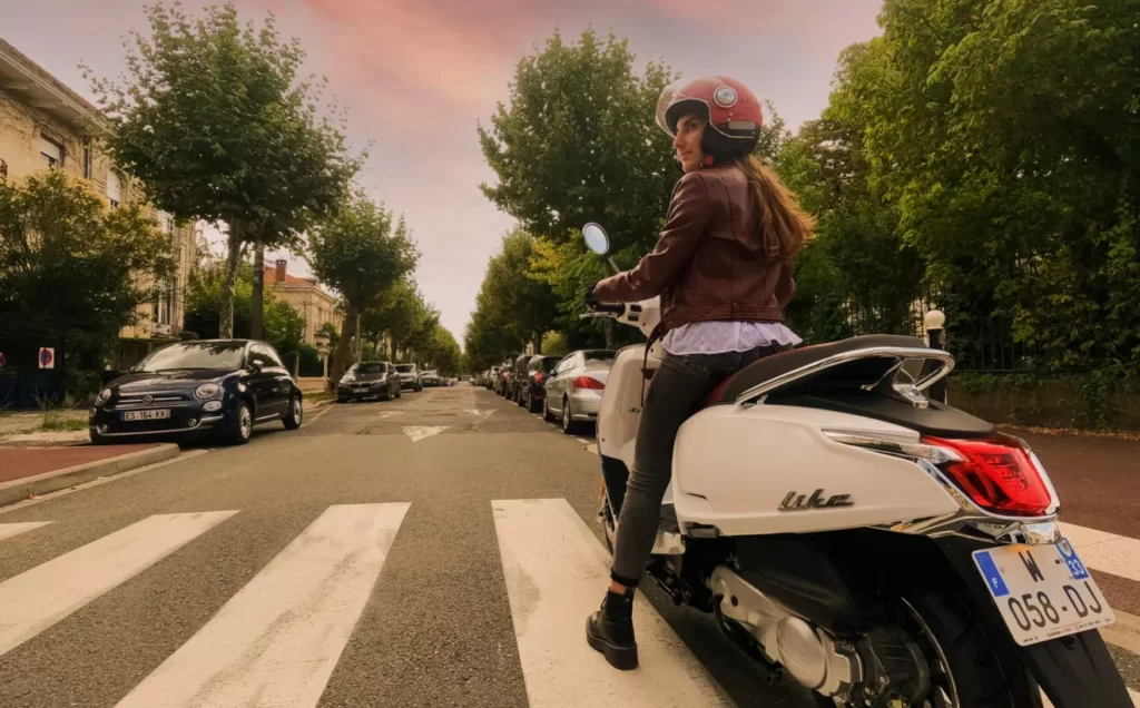 découvrez tout sur la consommation des scooters 50cc : avantages, économies de carburant et conseils pour optimiser votre trajet. idéal pour les conducteurs soucieux de leur budget et de l'environnement.